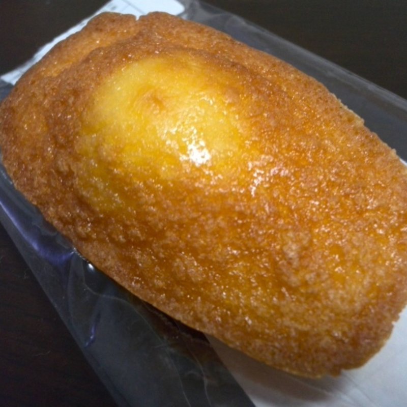 柚子のマドレーヌ(ペストリー ショップ)