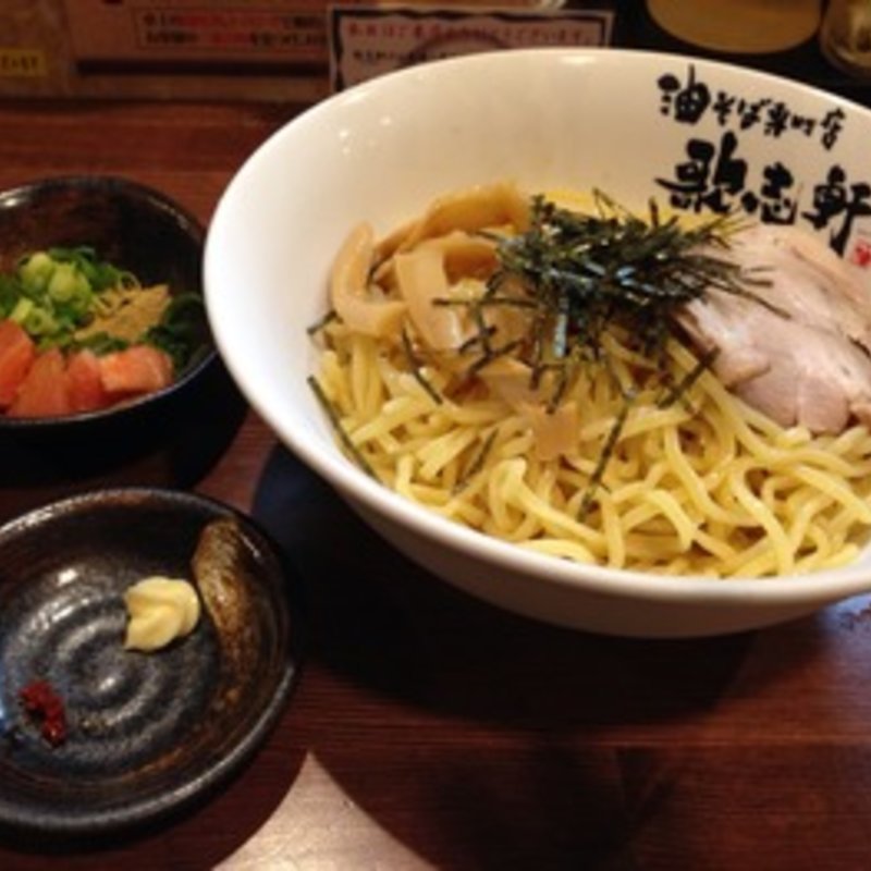 照焼チキンとほうれん草のクリームオムライス(ベビーフェイスプラネッツ 名古屋緑店)
