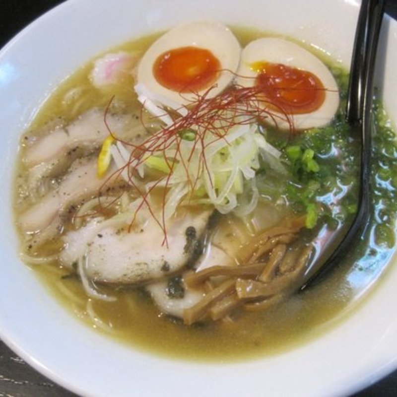 アルティメッ鶏白湯煮卵入り(ヘルズキッチン )