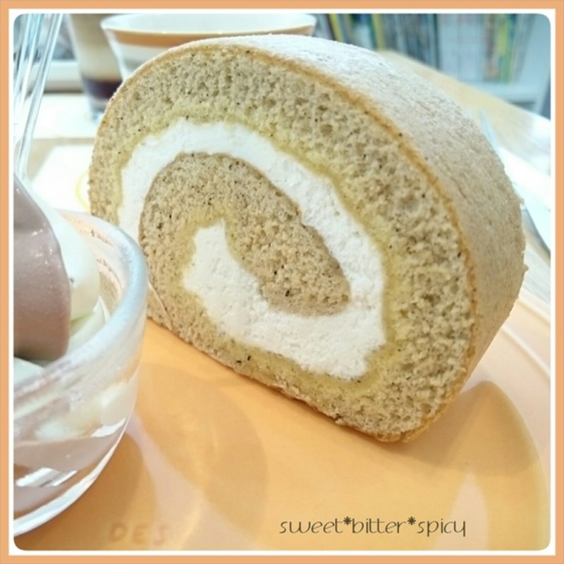 月替わりロールケーキ(べんべや 本店)