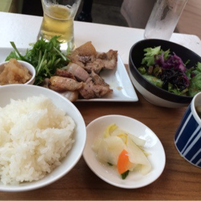 熟成豚ステーキランチ(ヘンリーグッドセブン)