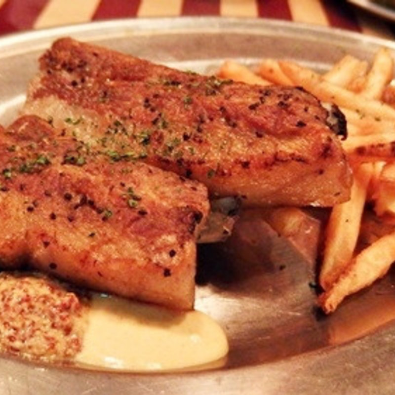 フィンガーポークチョップ(えびカニ喰酒iKURA)