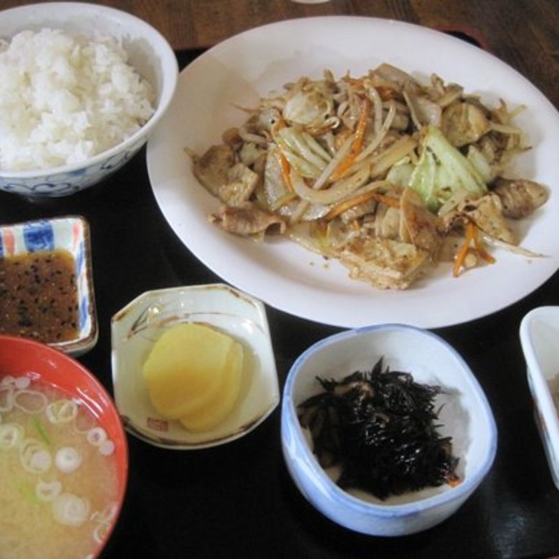 ホルモン定食(ポスト （POST）)