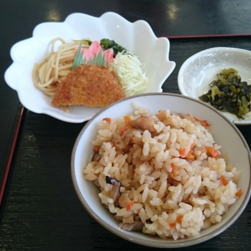 とりめしランチ(ぽっぽっぽ )