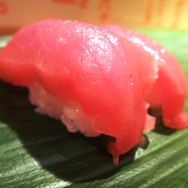 マグロ(ほてい寿司 谷四店)