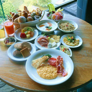 朝食ビュッフェ(ホテルニューオータニ・ガーデンラウンジ)