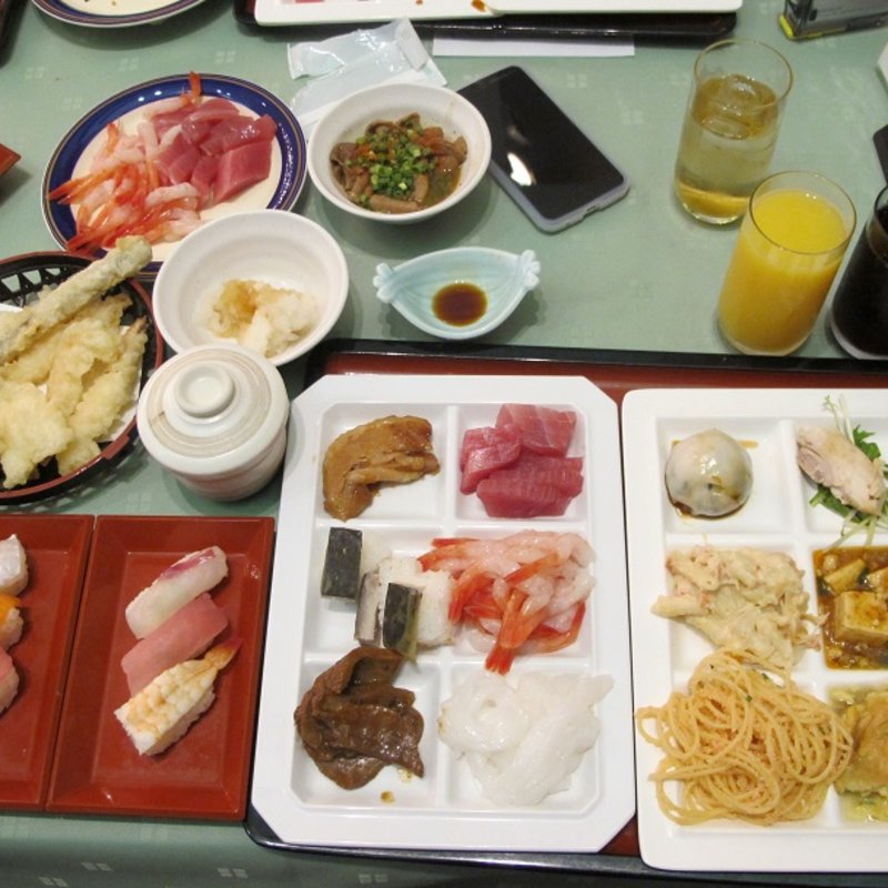 夕食バイキング(ホテル櫻井 )