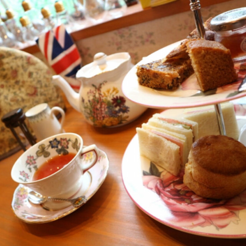 アフタヌーンティーセット(ポリー プット ザ ケトル オン （POLLY PUT THE KETTLE ON）)