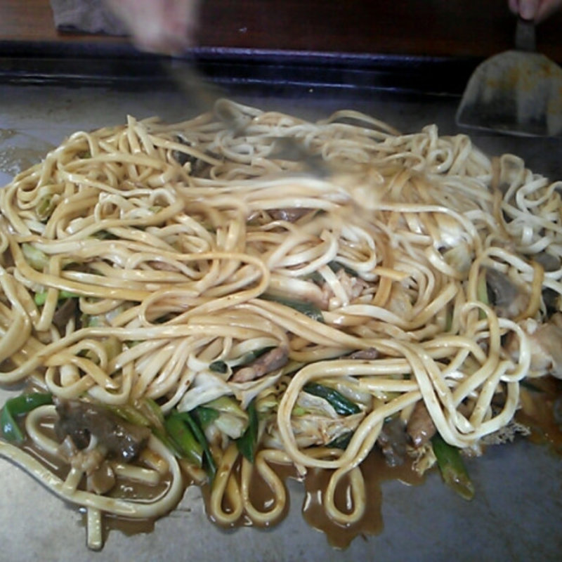 ホルモンうどん(ホルモン焼きうどん 一力 本店)