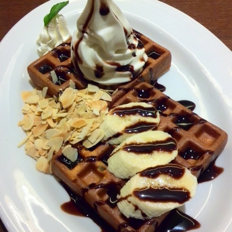 チョコバナナワッフル(ホワイトコージ)