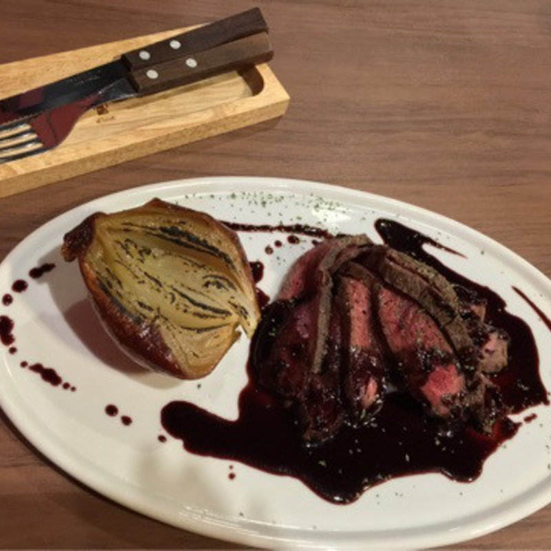 牛肉赤身のロースト(ボン・テーブル )