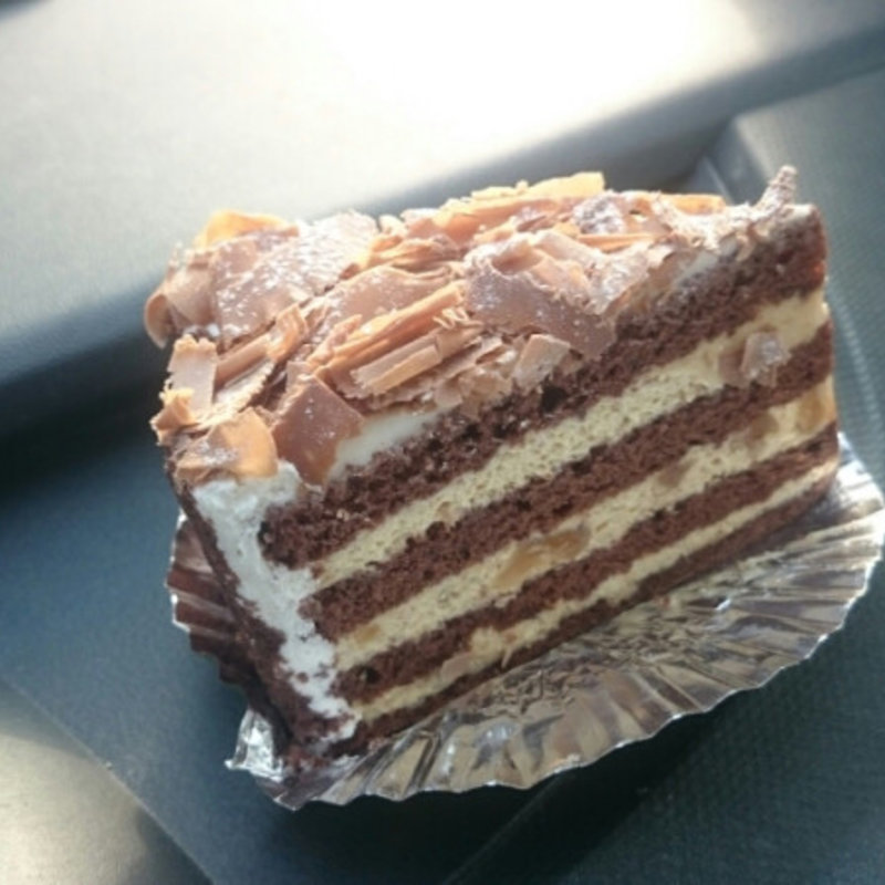 くるみのﾁｮｺﾚｰﾄｹｰｷ(ボンジュ－ル )