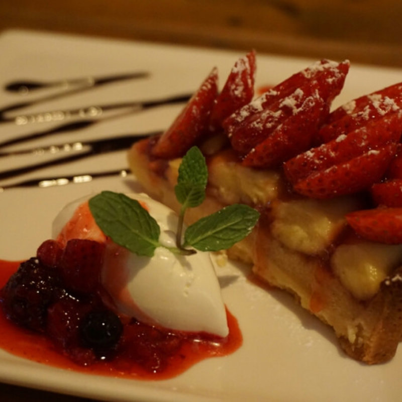 季節のフルーツタルト(ボンダイカフェ)