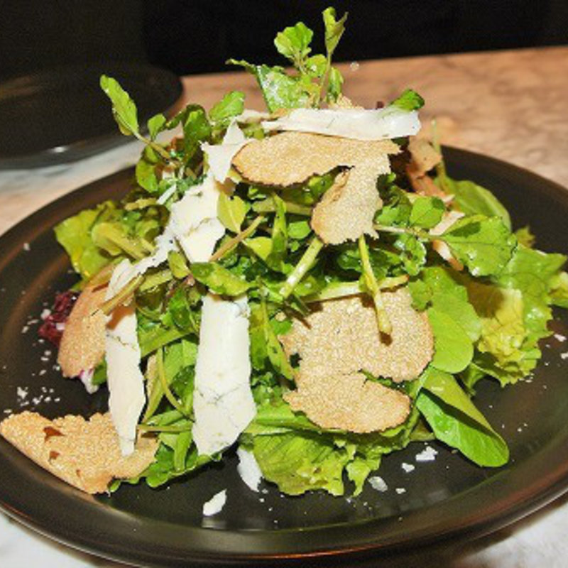 黒トリュフとゴルゴンゾーラを使った紳士淑女のためのシンプルなクレソンサラダ(マーサー カフェ （MERCER CAFE）)