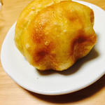 オリーブオイルと岩塩(マエジマ製パン )