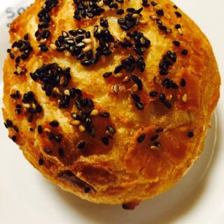 ダッチブレッドのあんこチーズ(マエジマ製パン )