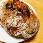 チョコマカダミアのリュスティック(マエジマ製パン )