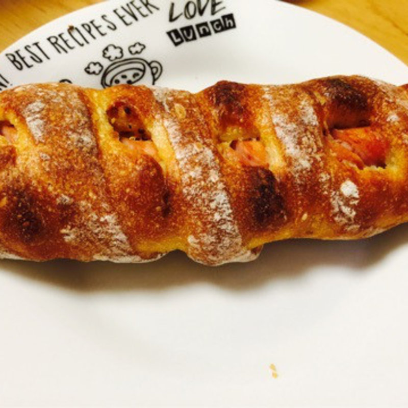 大山ウインナーフランス(マエジマ製パン )