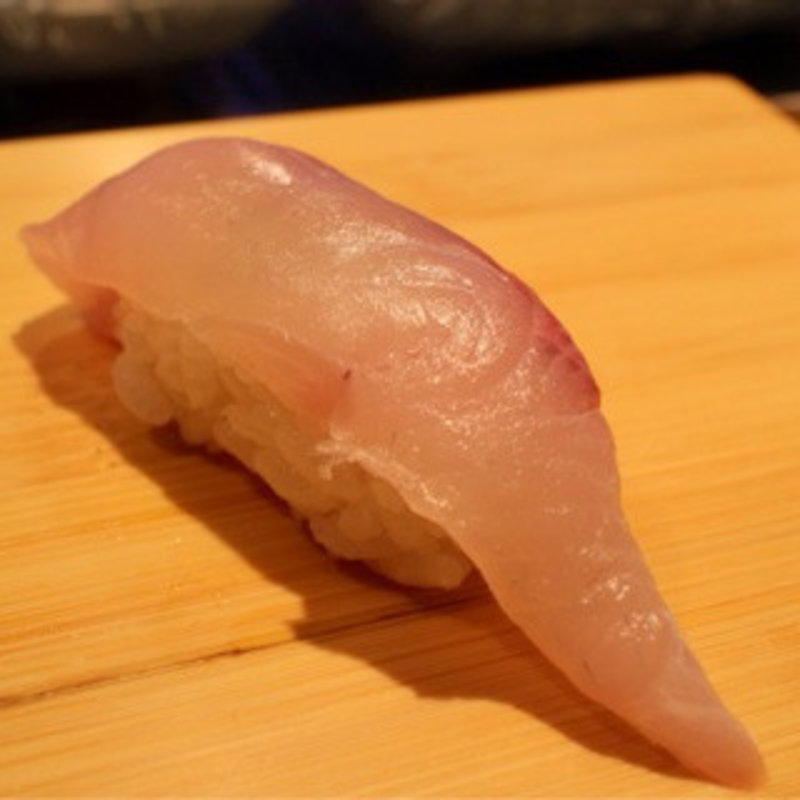 かんぱち(立喰い鮨 まぐろ人 御徒町出張所)