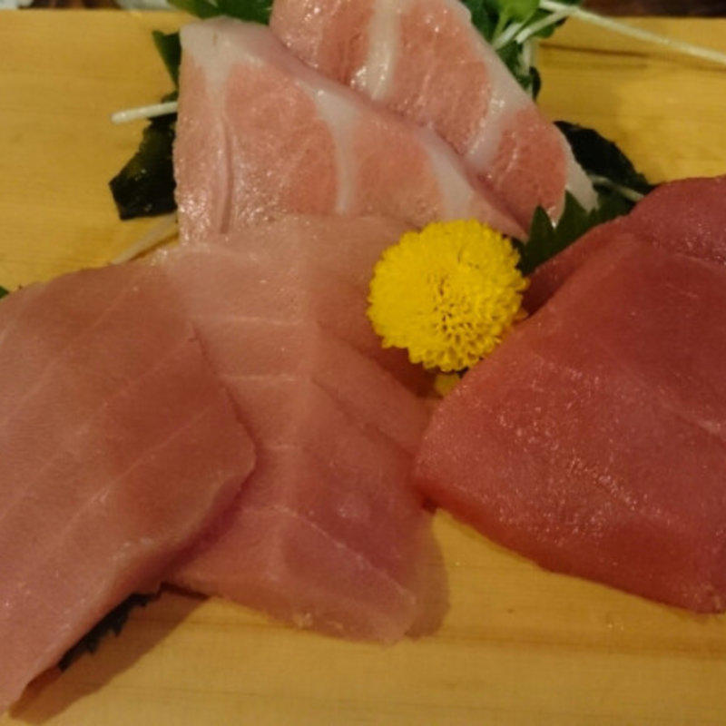まぐろ盛り合わせ(まりん 大須店)