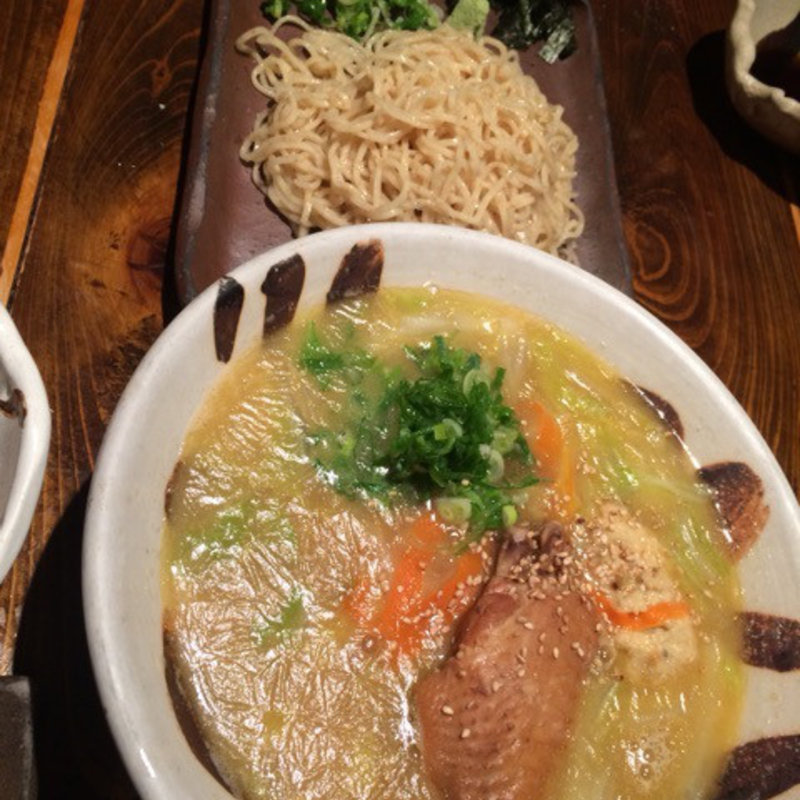 ざる麺と鶏ガララーメン(まこ家 なんば2号店 （【旧店名】鶏鳥kitchen ゆう）)