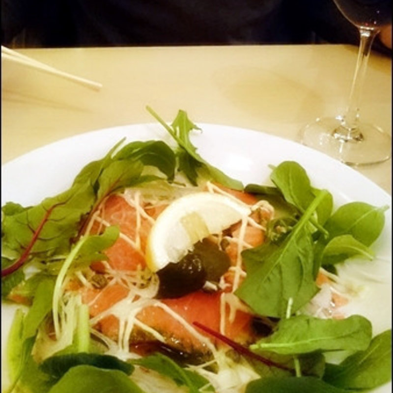 サーモンカルパッチョ(マダン 黄檗店 )