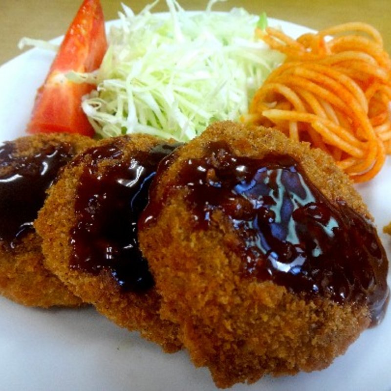 メンチカツ　(まちだ家)