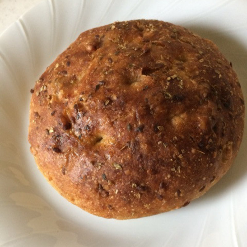 雑穀パン(まちのパーラー)