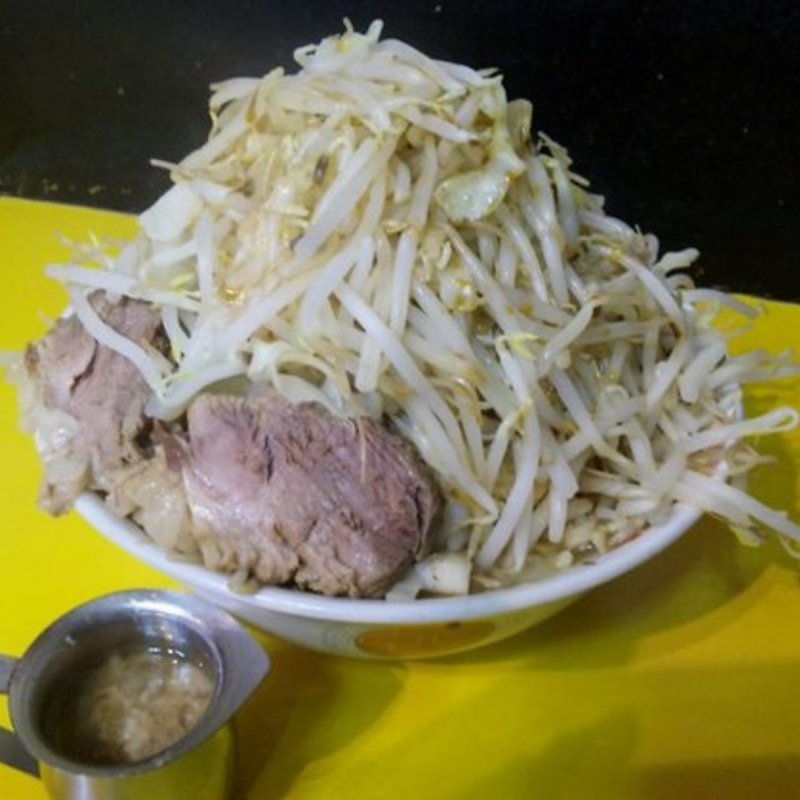 ラーメン 中　ﾔｻｲｱﾌﾞﾗﾏｼ ｶﾗﾒ(マッチョ  )