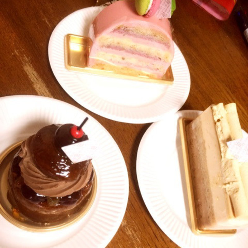 エレガンス(マテリエル)