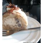 マロンのロールケーキ(マリーローランサン喫茶店)