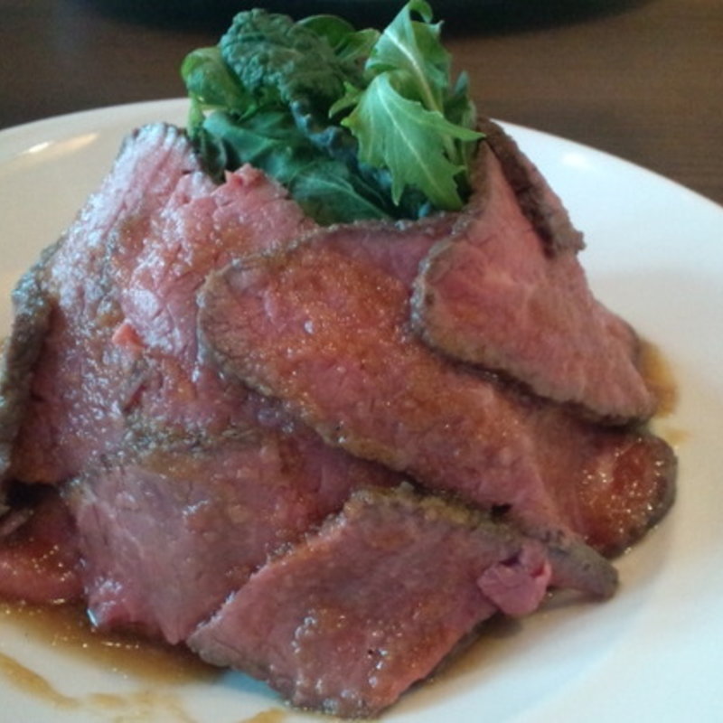 ローストビーフ丼(マリブ 横浜東口三井ビル店)