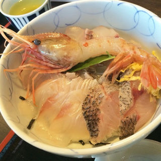 地魚海鮮丼(マリンドリーム能生 )