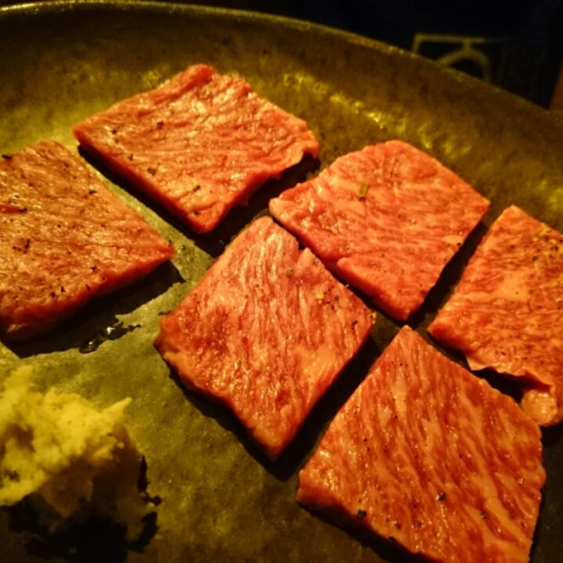 ぷるホル（モン）(マルカ商店)