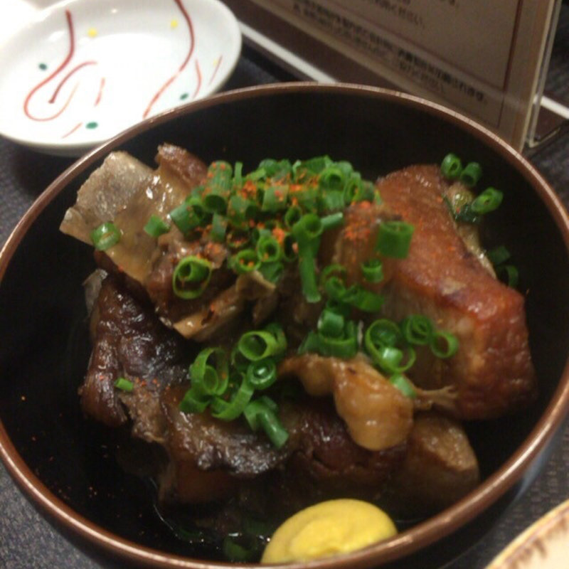 スペアリブの煮込み(まるさん餃子)