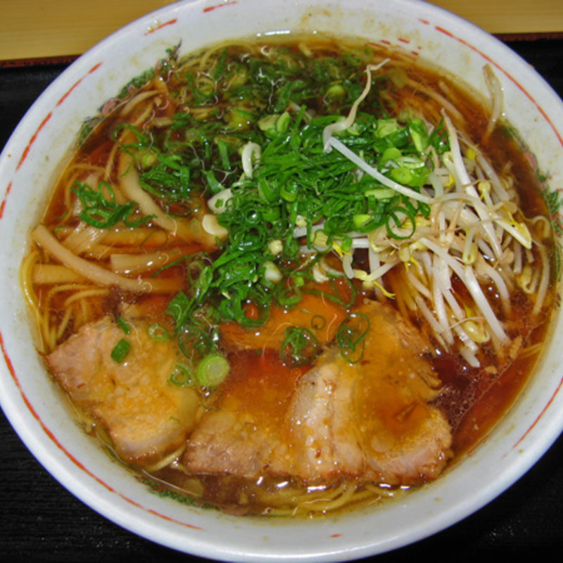 まるとくラーメン中盛り(まるとくラーメン )