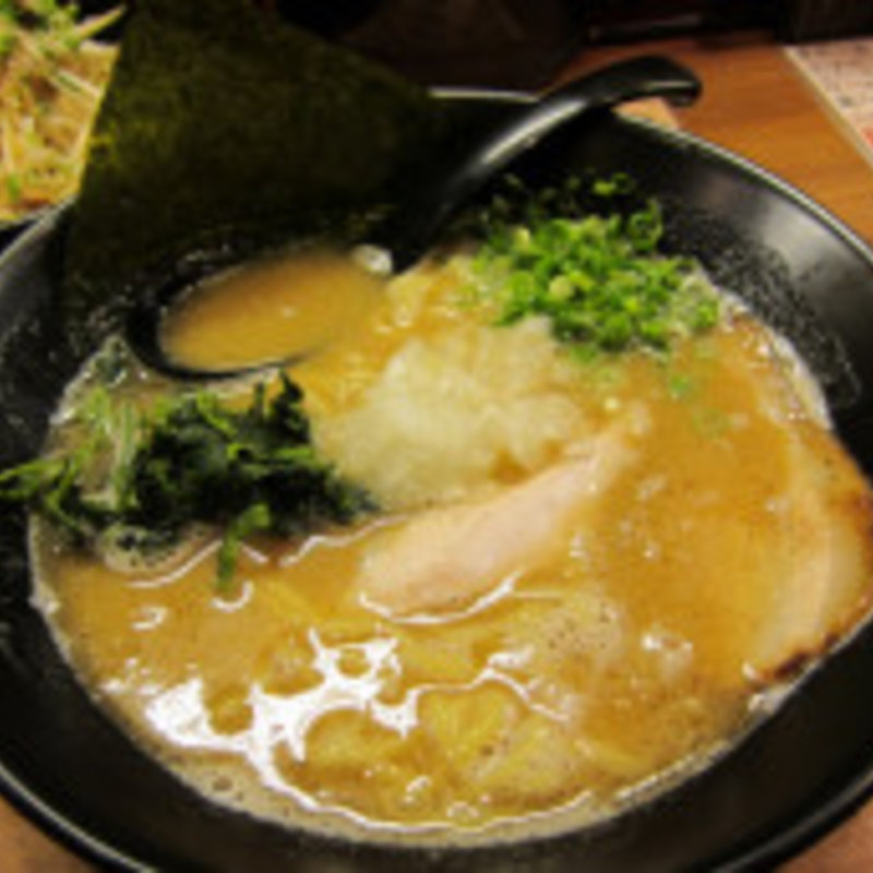 濃厚鶏白湯らーめん(六代目らーめん処 まるは極 西船橋店)