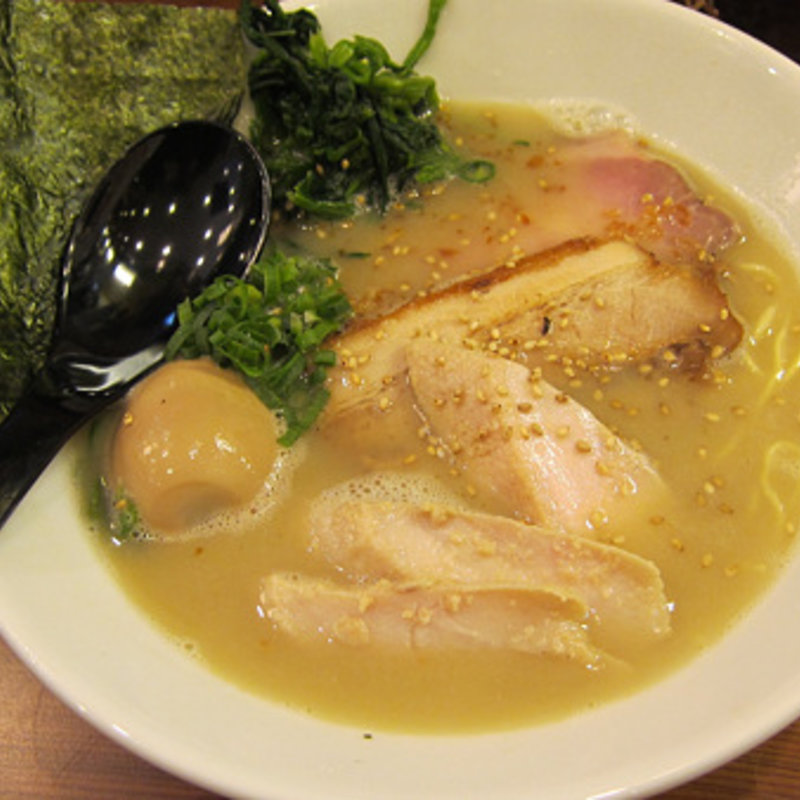 特製鯛塩白湯そば(六代目らーめん処 まるは極 西船橋店)