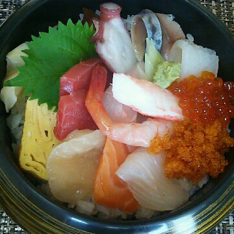 生ちらし(まる金寿し)