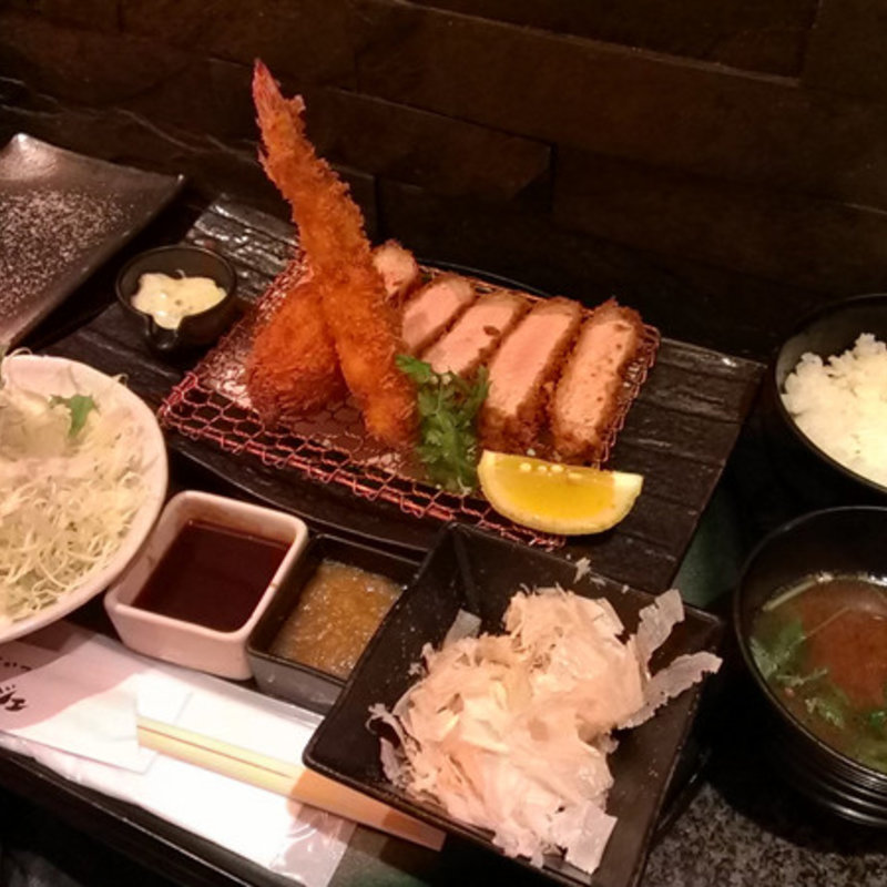 上ロースチョイス定食(とんかつ マンジェ)