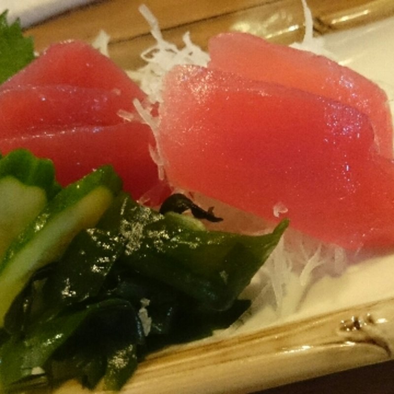 マグロの刺身(まんつき )