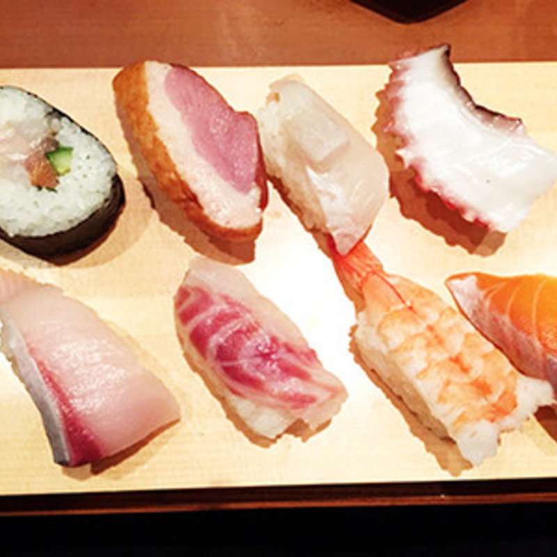 お寿司(まんぼう 北巽店 )