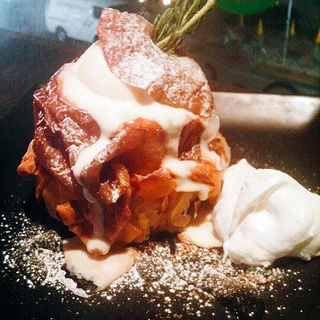 アップルパイ　(ミクロコスモス （MICROCOSMOS）)