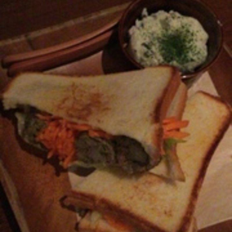 サイゴンミートボールサンド(自家焙煎珈琲みじんこ)