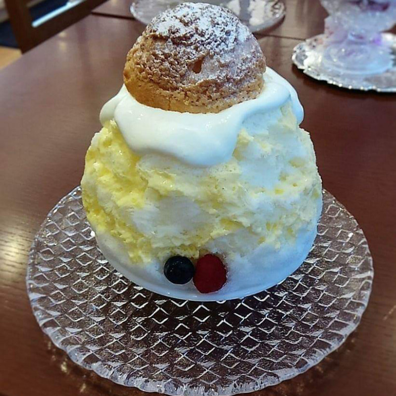 Wシュークリーム氷(ミスベリー バイ シーズボーテ （Miss Berry by. C's Beaute） )