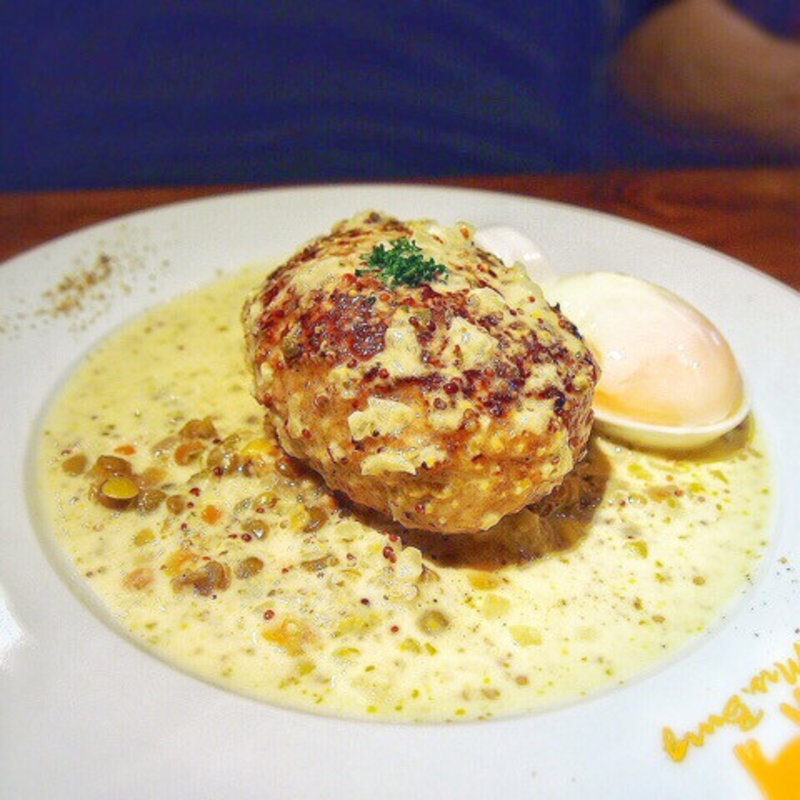 プレーンハンバーグ クリームマスタードソース(ミセスバーグ キンシチョウ （Mrs.Burg KINSHI-CHO）)