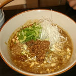 担々麺(餃子ダイニング Mi－chuca)