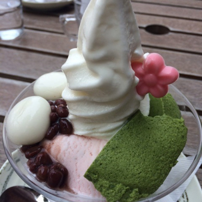 さくら抹茶パフェ(ミッシュハウス 伏見店 )