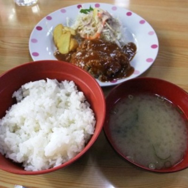 ハンバーグランチ(ミニッツ デリ)