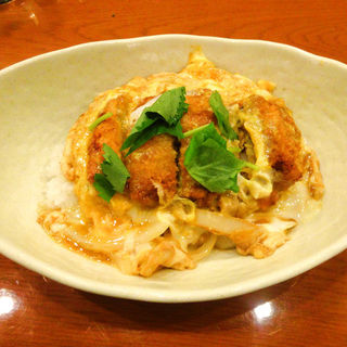カツ丼(ミルクホールホシノ 堺高島屋店)
